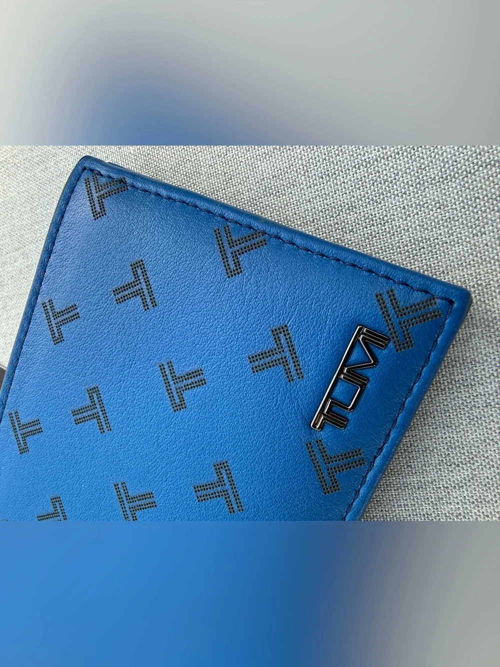 Tumi up sale